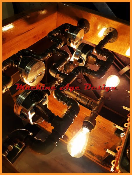 nagy méretű steampunk usa v8 blokk tárgyaló asztal , design elemekkel